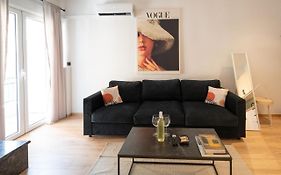 Feelin' Good Apartment